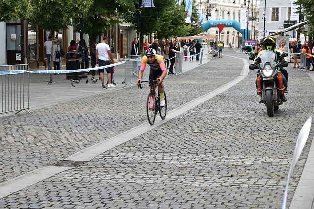 赛视频进行 赛视频进行